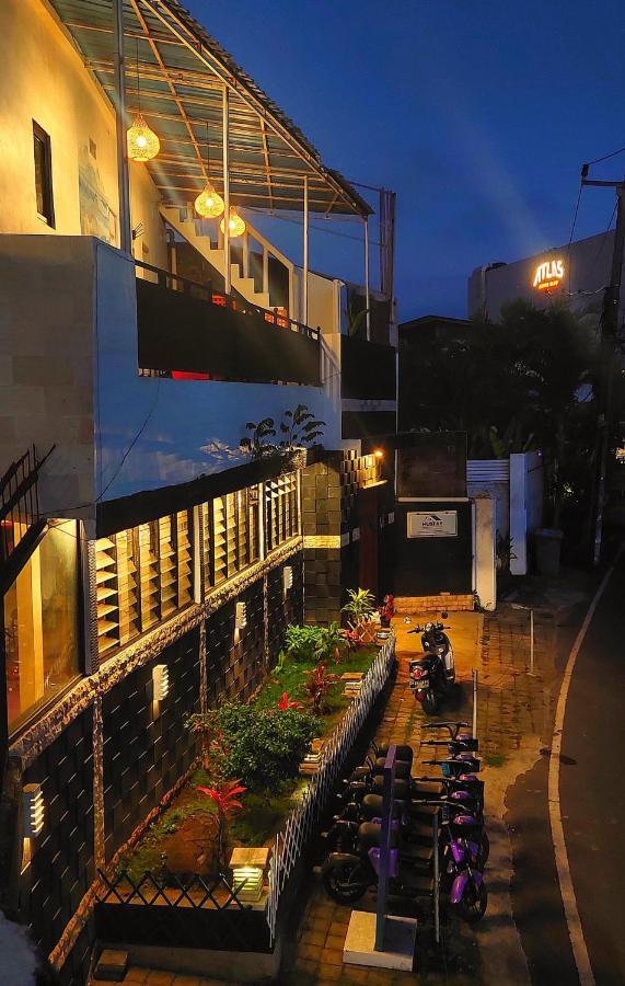Hustay Guest House - Canggu Exteriör bild